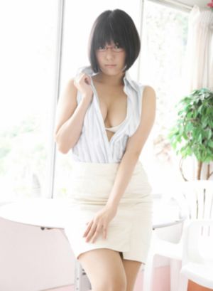 村长用力挺进她的花苞啥电视